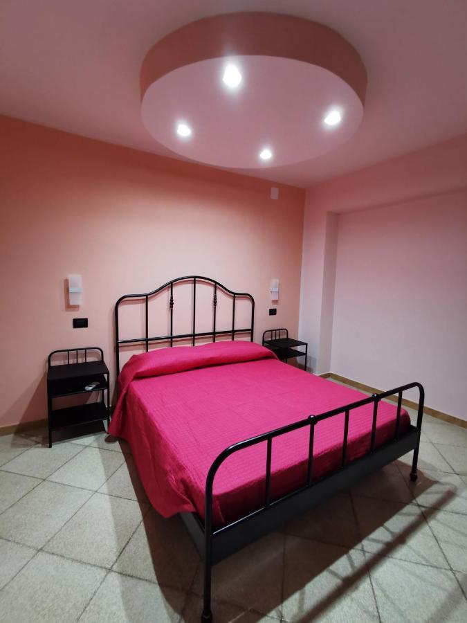 Bed And Breakfast Picentia 19 Pontecagnano Exterior photo